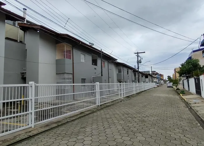 Apartamento Ubatuba - Praia Grande - 200M Da Praia